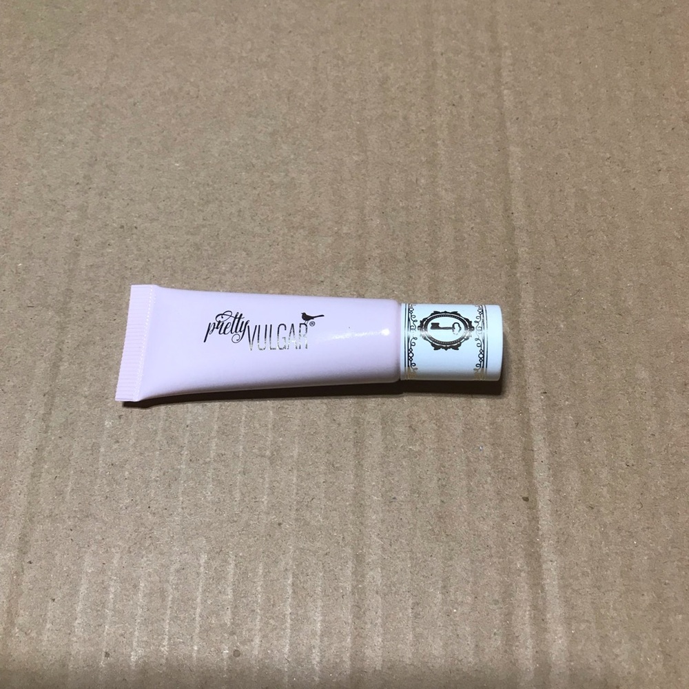 Pretty Vulgar Uncaged Eyeshadow Primer | Nude